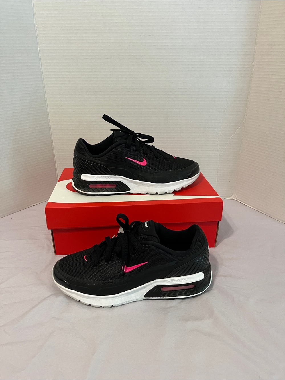 Air Max Bia Black and Pink